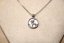 Strieborný prívesok s motívom ruže, perleť, rhodium, 1,17 g,  925/1000
