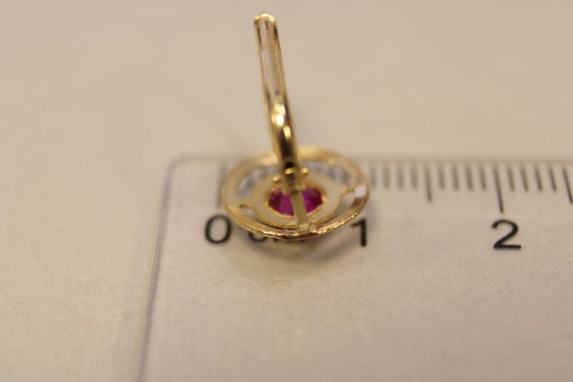 Náušnice-červený kameň-žlté zlato-patent-14 karátov