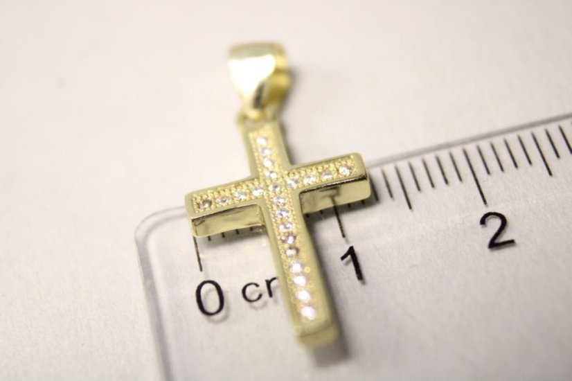 Pozlátený strieborný prívesok krížik so zirkónmi, 1,61g, 925/1000