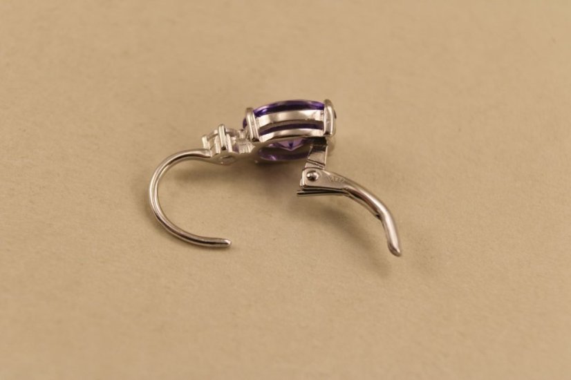 Náušnice-fialový kameň-patent-rhodium-striebro