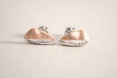 Kombinované strieborné ovalné naušnice s čírymi zirkónmi, rhodium, šrúbky, 1,43g, 925/1000