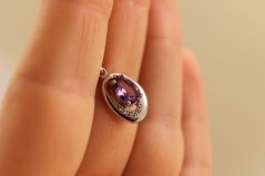 Prívesok-slzový Ametyst- číre zirkóny- rhódiované striebro