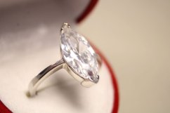 Prsteň- číry zirkón-biele zlato-14 karátov