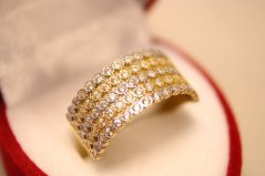 Prsteň-číre kamienky- viacfarebné zlato- 14 karátov