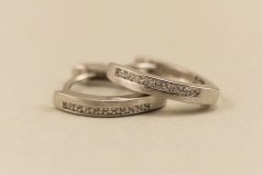 Náušnice-číre zirkóny-kĺbové-striebro-rhodium