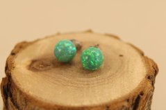 Náušnice - guličky - zelený opál - puzetky - rhodium - striebro