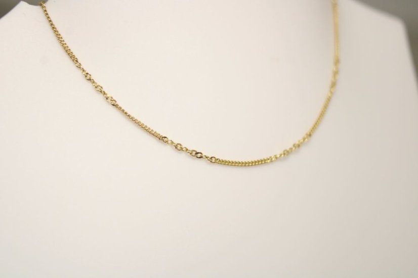 Retiazka- rôzne prvky- žlté zlato- 14 karátov