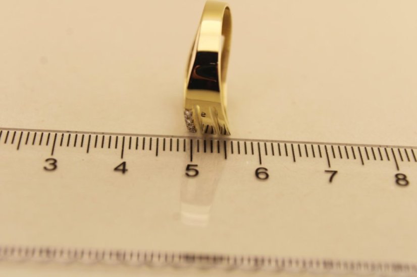 Prsteň- diamanty- H/Si2- žlté zlato- 14 karátov