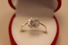 Prsteň -zdobený-rhodium-striebro