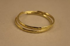 Náušnice-kruhy-gravírované-pozlátené striebro