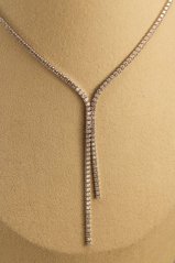 Náhrdelník - posiaty čírymi zirkónmi - rhodium - striebro