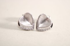 Náušnice-srdiečka-rhódiované striebro- číre zirkóny-šrúbky