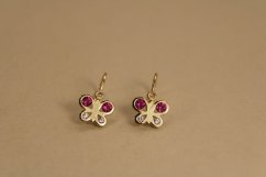 Náušnice - motýľ - číre/rúžové zirkóny - žlté zlato - brizúra -14 karátov