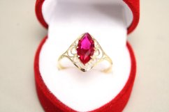 Prsteň- výrazný farebný zirkón- žlté zlato- 14 karátov