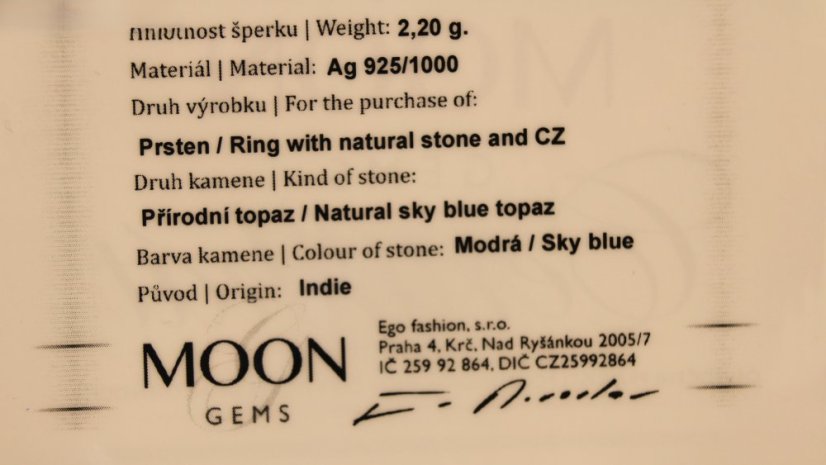 Prsteň - modrý Topás - číre zirkóny - rhodium - striebro