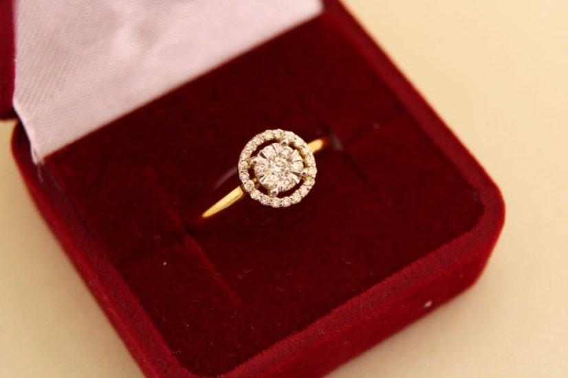 Zlatý prsteň - Okrúhle Brilianty - Žlté zlato - 14k