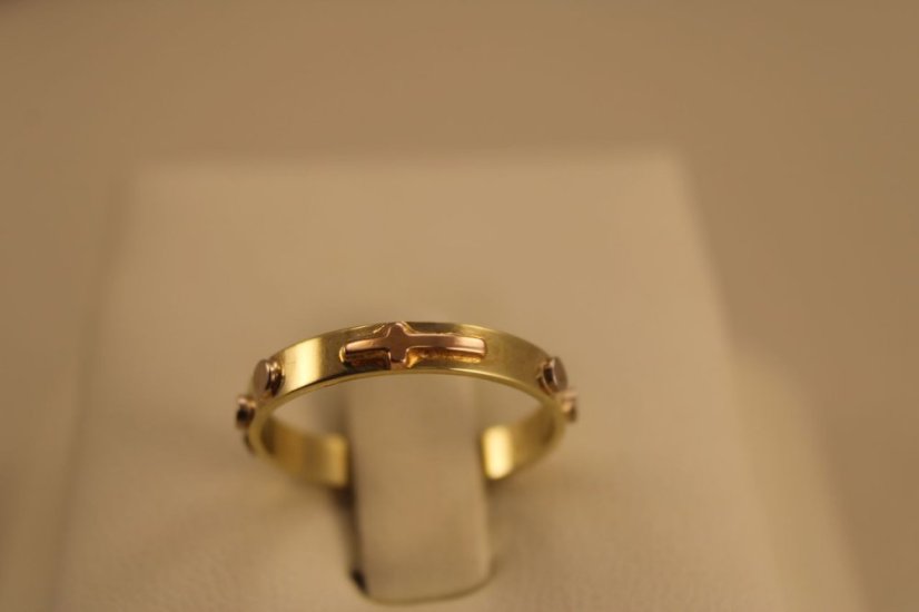 Prsteň- ruženec- kombinované zlato- 14 karátov