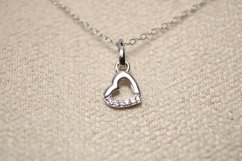 Strieborný náhrdelník s trblietavým srdcom, rhodium, 45-50 cm, 1,75 g, 925/1000
