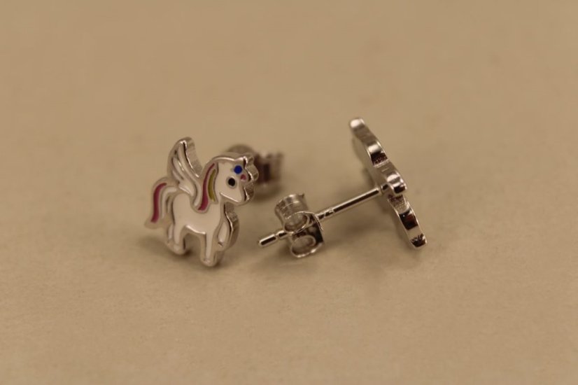 Náušnice- jednorožec- farebný smalt- puzetky- rhódiované striebro