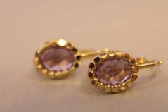 Náušnice--fialový kameň-patent-žlté zlato-14 karátov
