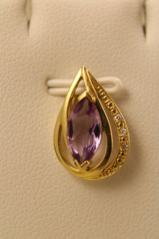Prívesok-Ametyst-diamanty-PK/W-slzičkový tvar-žlté zlato-14 karátov