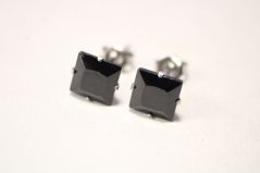 Náušnice z chirurgickej ocele, čierne štvorčeky, puzetové zapínanie, 1,12g, 316/L