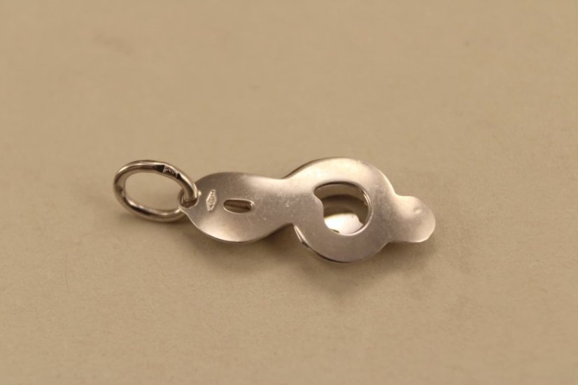 Prívesok- husľový kľúč- gravírovaný- biele zlato-14K