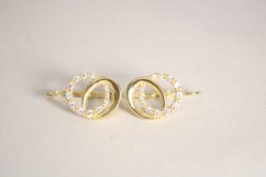 Naušnice- číre zirkóny- patenty- žlté zlato- 14 karátov