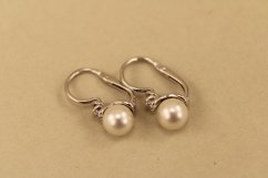 Strieborné náušnice perla a číry zirkón, 0,97g 925/1000