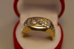 Prsteň- kombinované zlato- zirkón- 14 karátov