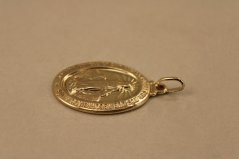 Prívesok- medailón Panny Márie- žlté zlato- 14K