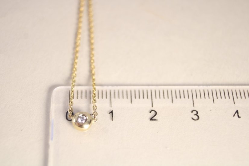 Zlatá retiazka - celebritka s diamantom 0,03 ct H/Si v prívesku, žlté zlato, 41,5-44 cm, 1,91 g, 14 karátov 585/1000