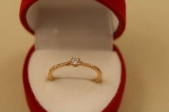 Prsteň- číre zirkóny- rúžové zlato- 14 karátov