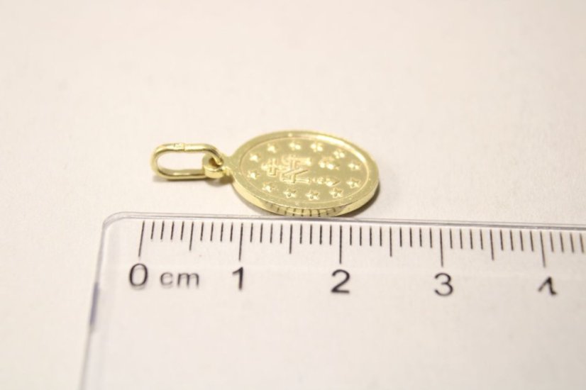 Pozlátený strieborný prívesok medailón s Pannou Máriou, 2,23 g, 925/1000