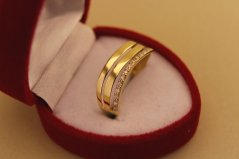 Prsteň- diamanty- H/Si2- žlté zlato- 14 karátov