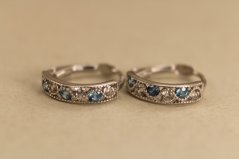 Náušnice-biele zlato-číre a modré zirkóny-patent-14 karátov