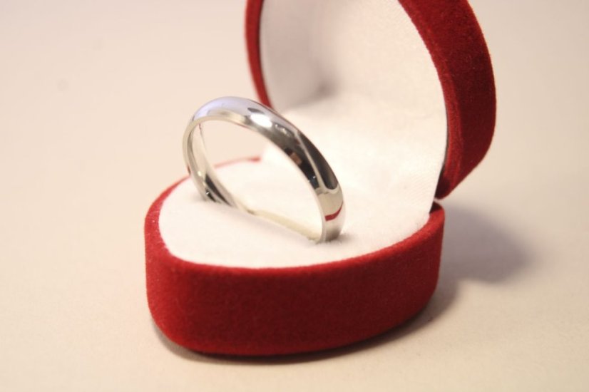 Prsteň-obrúčka- chirurgická oceľ