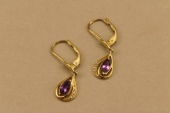 Náušnice-Ametyst-diamanty 0,016 ct-PK/W-patent-žlté zlato-14 karátov