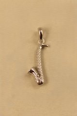 Prívesok- saxofón- rhódiované striebro