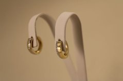 Náušnice- krúžky- gravír- zacvakávacie- viacfarebné zlato- 14K