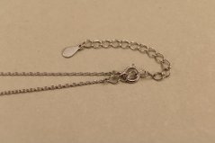 Retiazka- celebritka- písmeno I- zirkóny- rhódiované striebro