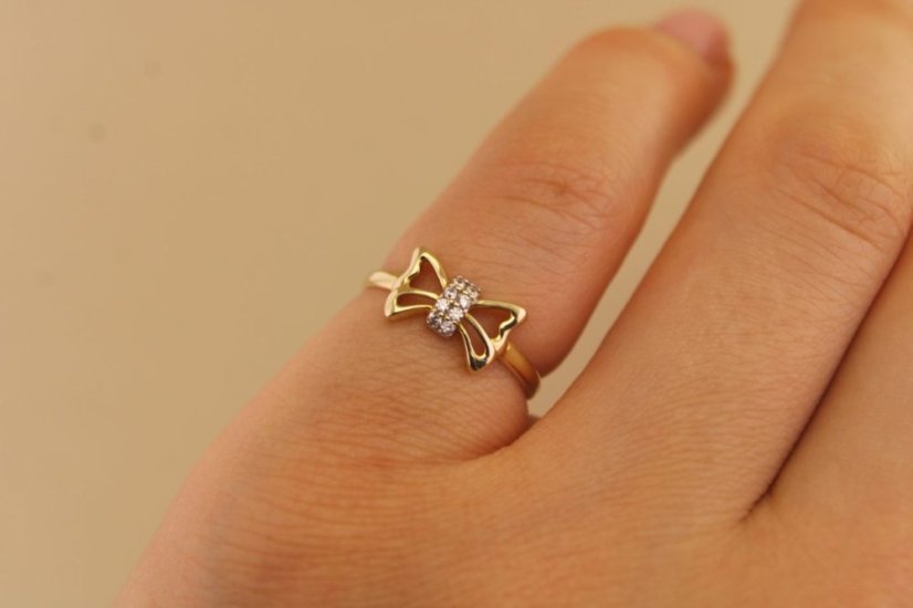 Zlatý prsteň -  Motýlie krídla - Číre zirkóny - Žlté zlato - 14k