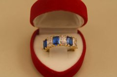 Prsteň - modré a číre zirkóny - žlté zlato - 14K