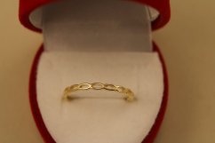 Prsteň- prepletaný vzor- žlté zlato- 14 karátov