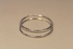 Náušnice- vzorované kruhy-biele zlato- 14 karátov