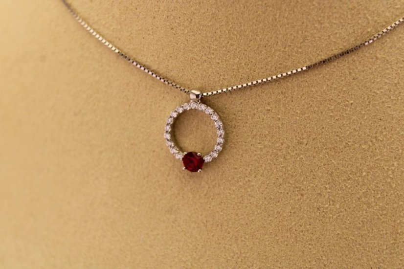 Zlatá celebritka - Zirkonový kruh s červeným zirkónom - Biele zlato -14k