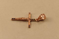 Prívesok- krížik- farebné zirkóny- pozlátené striebro