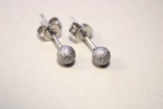 Náušnice- guličky- puzetky- chirurgická oceľ