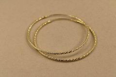 Náušnice-kruhy-gravírované-pozlátené striebro