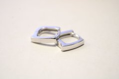 Strieborné náušnice v štvorcovom tvare, rhodium, zacvakávacie zapínanie, 1,48 g, 925/1000